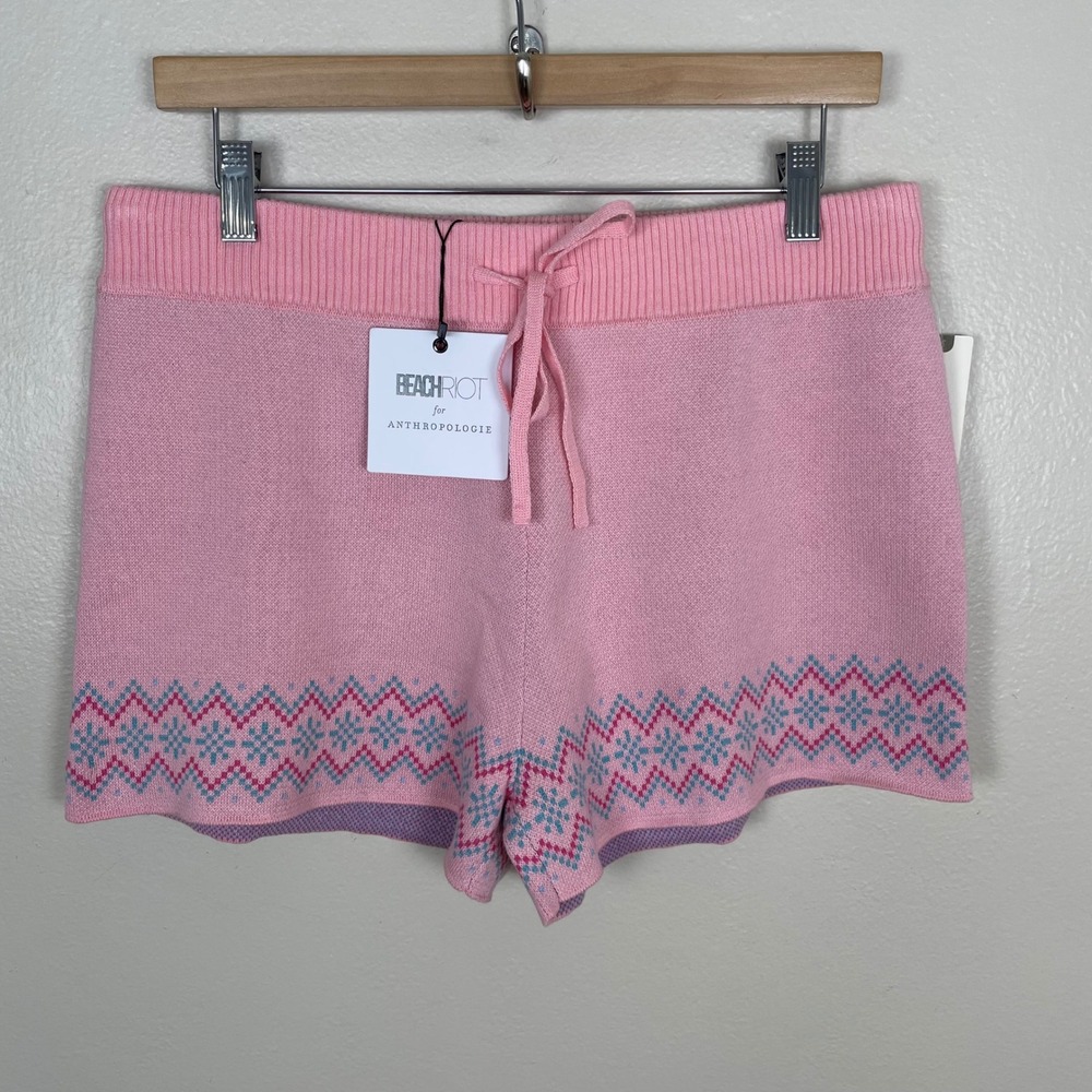 Beach Riot Women's L Knit Shorts Pink Fair Isle Snowflake Anthropologie 
NEW